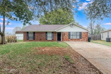 Main picture of 2211 General York Cir