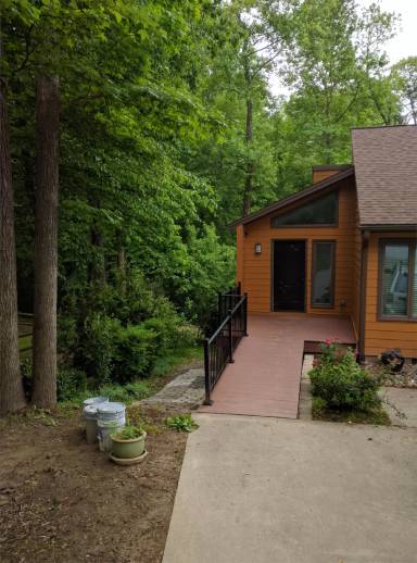 Main picture of 23 Copper Hill Ct