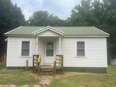 Main picture of 1387 Mount Ulla Hwy