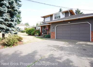 Main picture of 785 15th Pl
