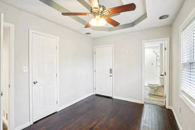Main picture of 209 Harper Rd SE
