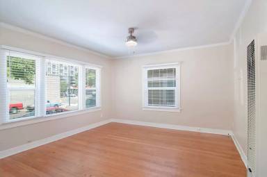 Main picture of 549 17th St