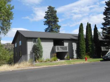 Main picture of 1244 NE 4th St