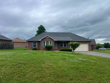 Main picture of 9035 Macbeth Dr