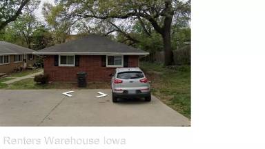 Main picture of 3420 SW 8th St