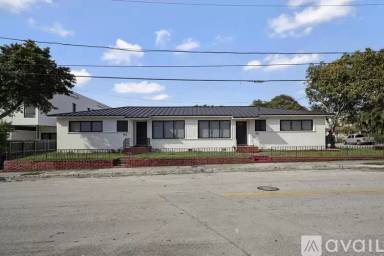 Main picture of 1101 SW 12th St