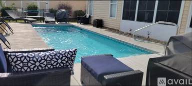 Main picture of 140 Northside Dr
