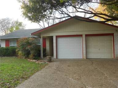 Main picture of 10008 Quail Hutch Dr