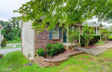 Main picture of 820 Calypso Way