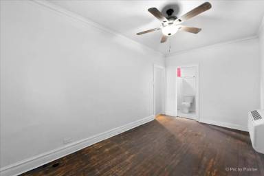 Main picture of 3111 N Clifton Ave