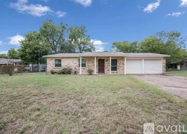 Main picture of 425 Peer Dr