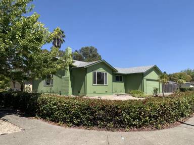 Main picture of 2253 Marsh Rd