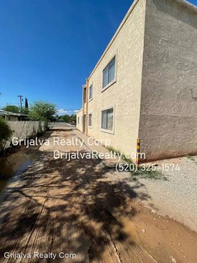 Main picture of 602 E Mohave Rd