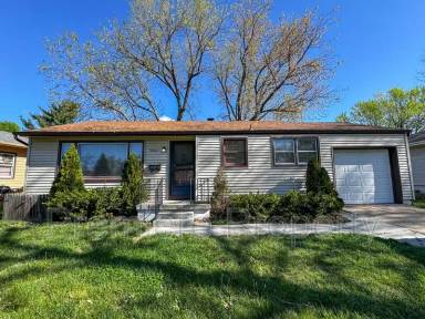 Main picture of 9724 E 34th St S