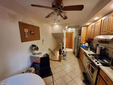 Main picture of 44 Garden St