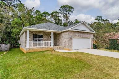Main picture of 7684 Old Hickory Dr