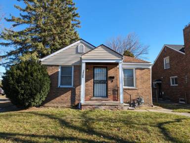 Main picture of 18590 Ashton Ave