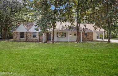 Main picture of 3312 Magnolia Ln