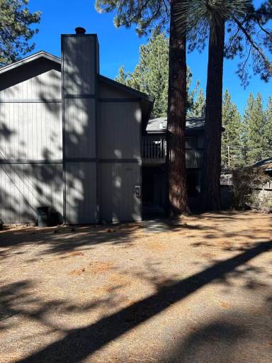 Main picture of 2513 Ponderosa St
