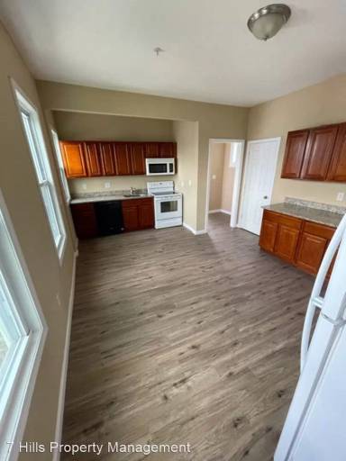 Main picture of 6 Suffield St