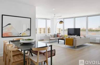 Main picture of 684 Avenue E