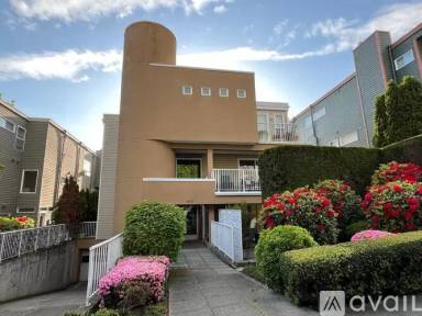 Main picture of 2851 14th Ave W
