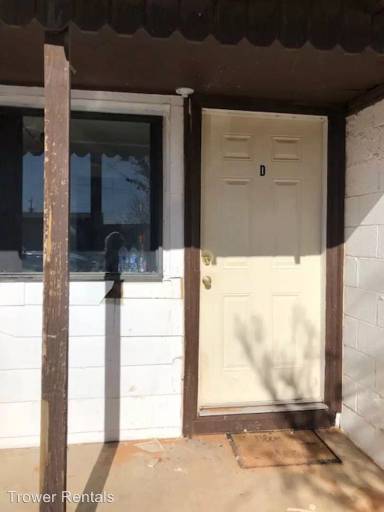 Main picture of 1501 N Dixie Blvd