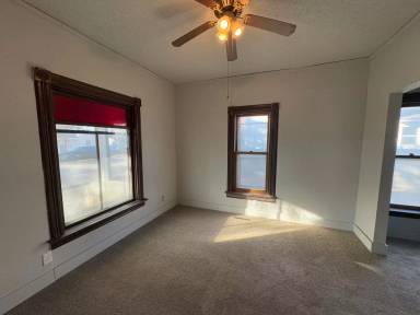 Main picture of 436 Jeffries St