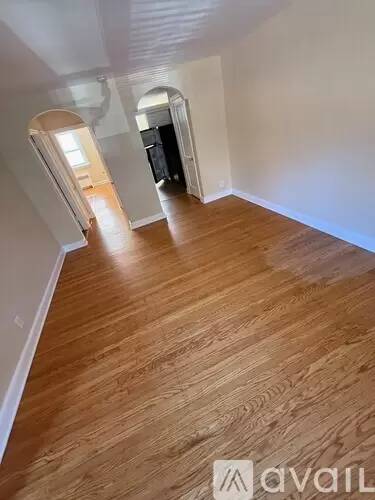 Main picture of 5711 Charles St