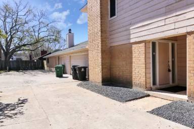 Main picture of 10839 Sugar Hill Dr