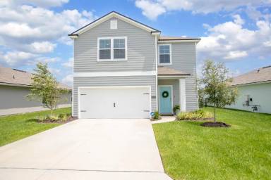 Main picture of 400 Jarama Cir