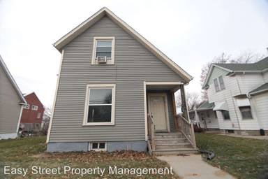 Main picture of 520 S Clark St