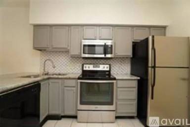 Main picture of Cambridge Court Condominiums