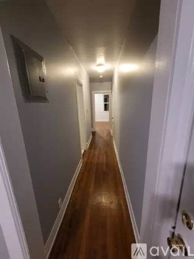 Main picture of 36 Willis Ave