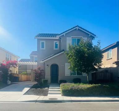 Main picture of 272 Lasata Dr