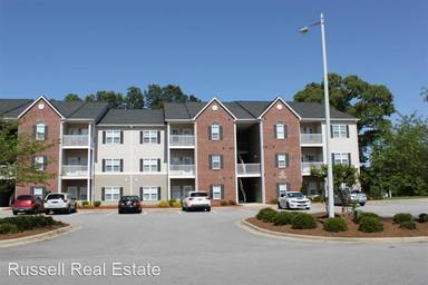 Main picture of 635 Marshtree Ln