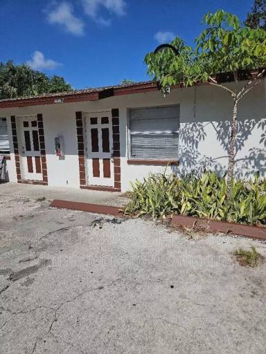 Main picture of 3812 Desoto Ave