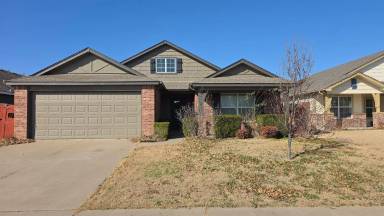 Main picture of 10720 N 153rd East Ave