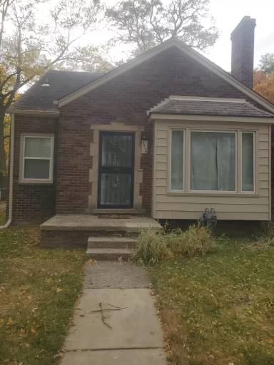 Main picture of 8059 Middlepoint St