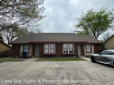 Main picture of 210 South Dr
