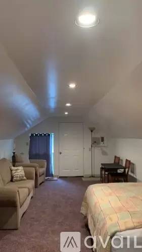 Main picture of 306 Chastain Rd