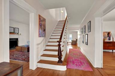 Main picture of 219 N 18th St