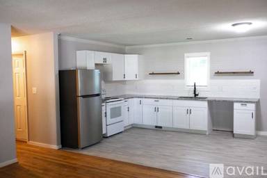 Main picture of 2105 Balboa Rd