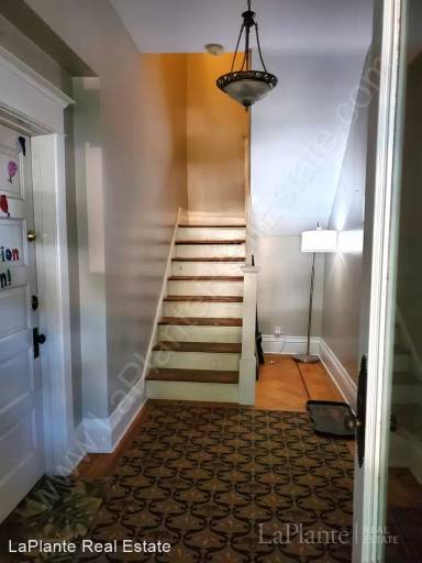 Main picture of 2274 Robinwood Ave