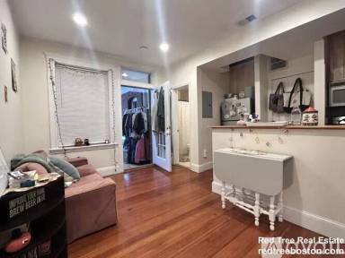 Main picture of 312 Tappan St