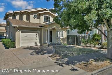 Main picture of 318 Harlan St