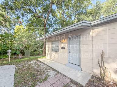 Main picture of 929 Lexington St