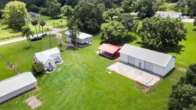 Main picture of 2950 Packinghouse Rd