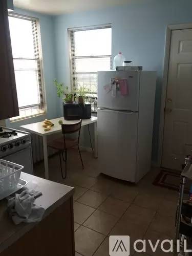 Main picture of 355 Oakland Ave