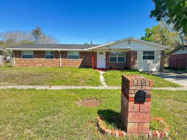 Main picture of 5941 Martin Luther King Dr